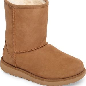 Ugg classic short || waterproof boots size 10